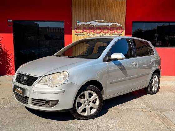 VOLKSWAGEN POLO 1.6 MI 8V TOTAL FLEX 4P MANUAL VOLKSWAGEN POLO 1.6 MI 8V TOTAL FLEX 4P MANUAL